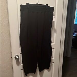Old Navy Black Barrel Leg Pants Relaxed Fit
